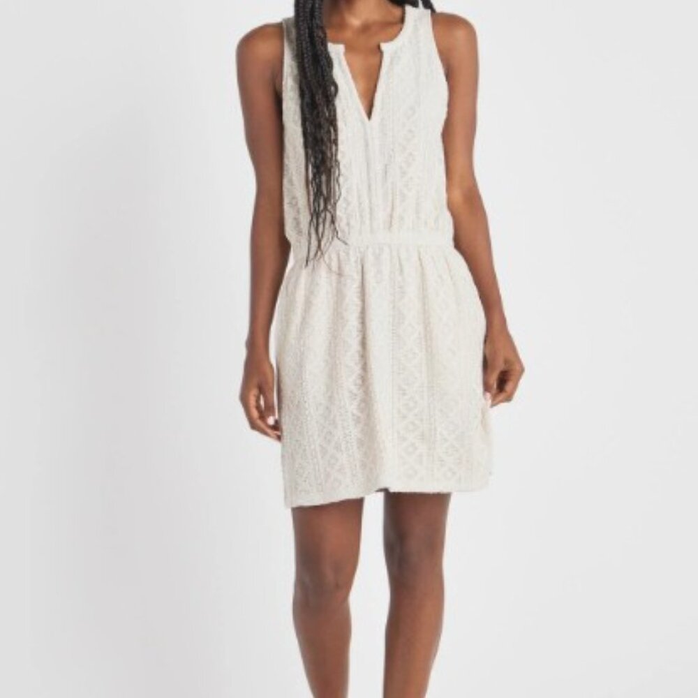 NWT Splendid Paola Crochet Mini Dress V-Neck | Elastic Waist + Pockets | Size M
